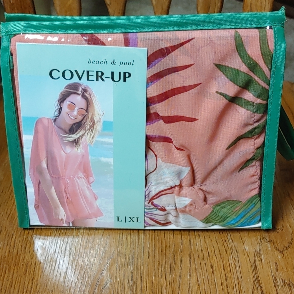 Beach & Pool Cover-Up - Picture 7 of 7